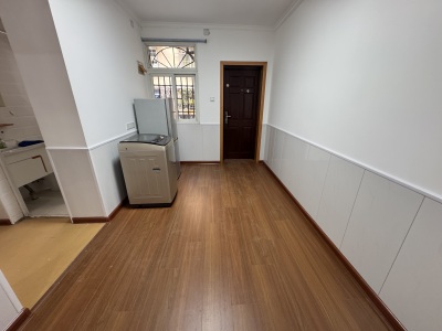 中和新村 2室1厅1卫 52万 采光充足