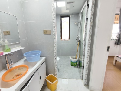 深业华府春天里