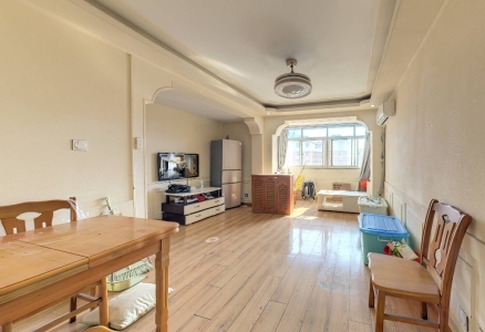 环球小区 2室2厅2卫 1,500元/月 好景观