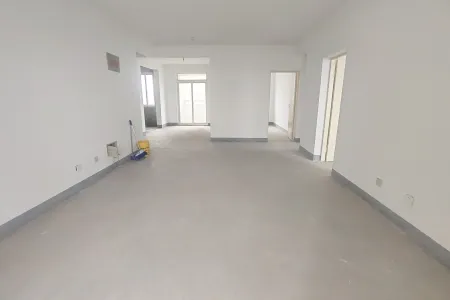 滨湖景城(西区)3房2厅2卫南北毛坯真实好房