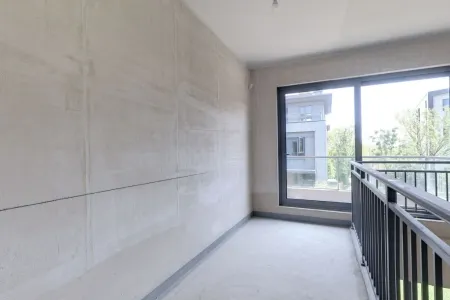 融创公元2020 联排4室3厅2卫 440万元 大花园