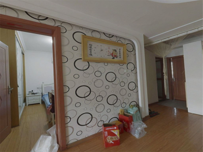 银湖·波尔卡国际花园南区