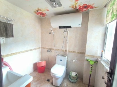 龙湖新城一期C区