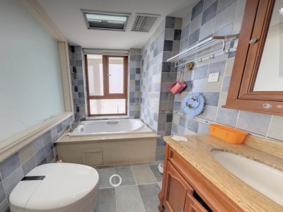 世茂滨江花园翠铂湾