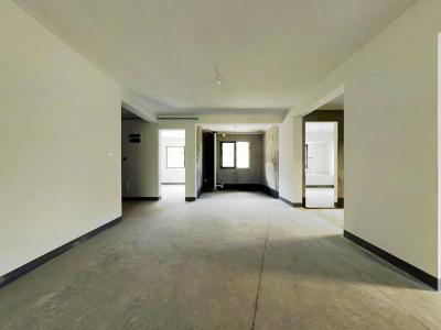 伟星珑胤台 4室2厅2卫 220万 VR房,花园洋房满二小区中间