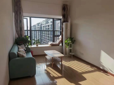 安展蔚然家园 2室2厅1卫 1,800元/月 学区房,采光充足