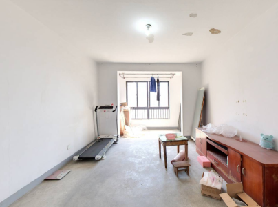 绿地4号地块北区(凯旋豪庭) 2室2厅1卫 1,200.0元/月 南北通透,三证齐全,满两年