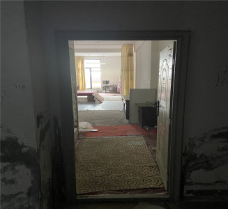 波尔卡财富公寓