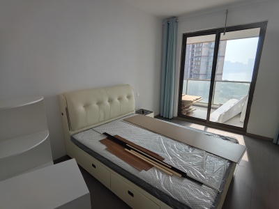 世茂滨江花园翠铂湾