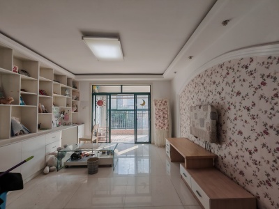 国际华城三村2室2厅1卫南精装真实好房