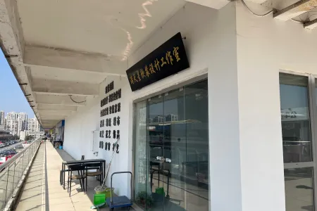 瑞丰商博城C区商业街南精装真实好房