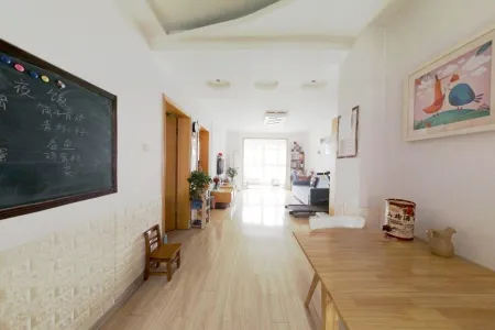 南瑞瑞东园一期 2室2厅1卫 1,400元/月 南北通透,三证齐全,满两年