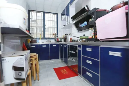 银湖·波尔卡国际花园4房2厅1卫南北精装真实好房