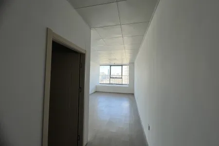 中建大厦 1室1厅1卫 25.6万 性价比高,好景观