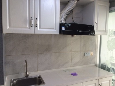 柏庄时代广场 1室1厅1卫 40万 采光充足