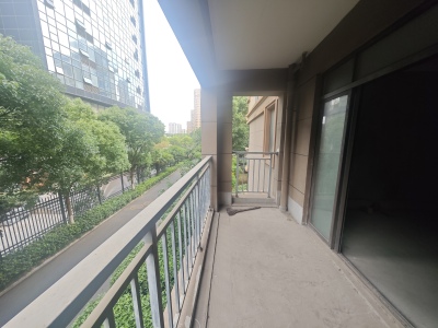 东方城五期善水湾