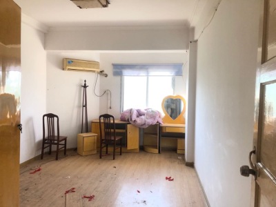华联新村