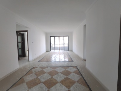 三山碧桂园镜湖春色