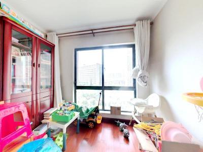 东方龙城采薇苑