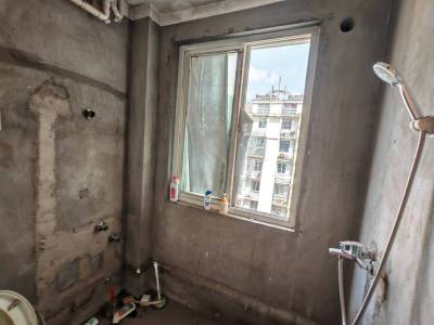 水岸星城东区 3室2厅1卫 1,000元/月 南北通透