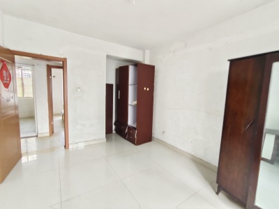 龙湖新城一期C区