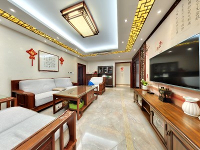 泰华园 6室2厅2卫 500万 好景观