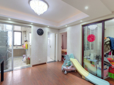 伟星蓝山北区 3室2厅1卫 1,800元/月 南北通透 满五不唯一