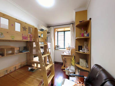 郁金香花园 3室2厅1卫 105万 南北通透,三证齐全,商住两用