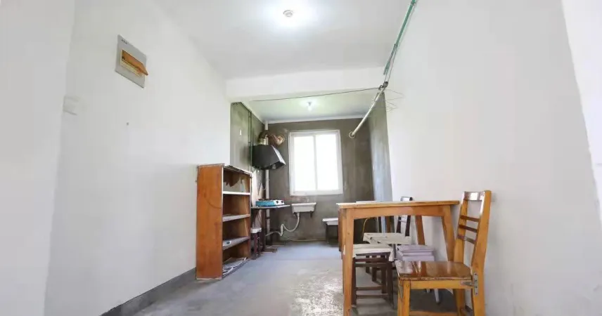 凤凰城南岛白桦轩