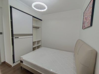 绿地新里海顿公馆