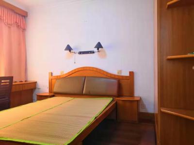 火龙岗粮站住宿楼小区