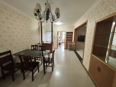 芜宁路香山综合楼 2室2厅1卫 1,300元/月 南北通透