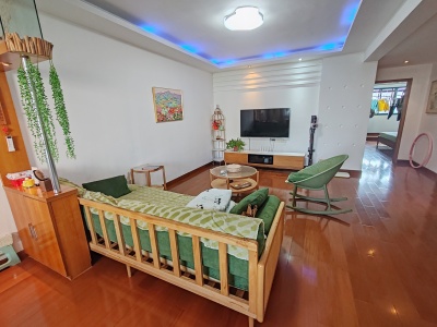 郁金香花园2室2厅1卫南北精装真实好房