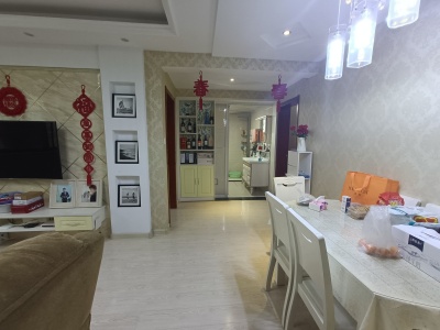 旭日天都三组团