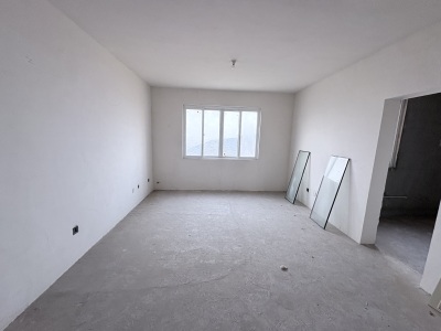 秀山文苑3室2厅1卫南北毛坯真实好房