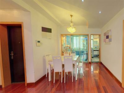 棠梅园A区 3室2厅1卫 1,650元/月 南北通透,房产证在手里,采光充足