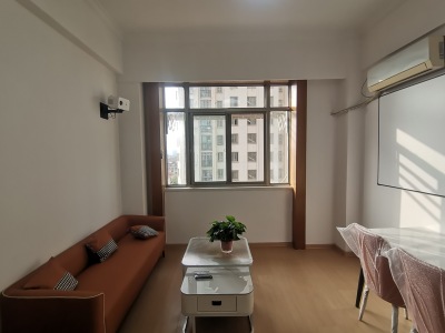 奥韵康城 1室1厅1卫 1,700元/月 三证齐全,商住两用