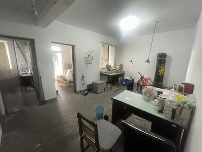 鞍山家园 2室1厅1卫 27万 南北通透,业主急售,性价比高