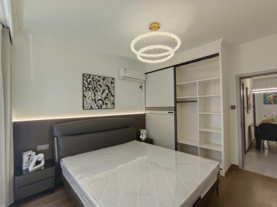 绿地新里海顿公馆