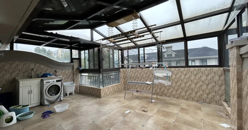 凤凰城北岛观湖别墅