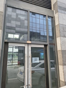 中建大厦临街商铺南毛坯真实好房
