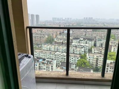 东方龙城秉心苑