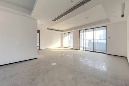 伟星万科东方珑胤台 3室2厅2卫 240万 业主急售