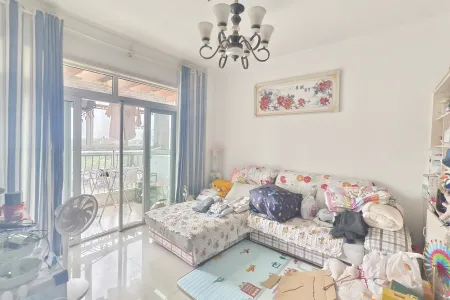 三山碧桂园翠堤春晓 2室2厅1卫 1300.0元/月 南北通透