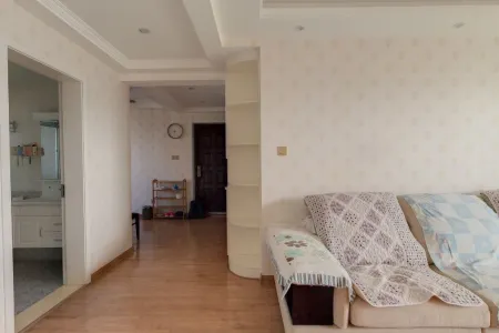 伊顿津桥3室2厅1卫南北精装真实好房