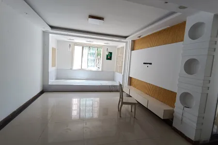 滨湖景城东区3房2厅1卫南中装真实好房