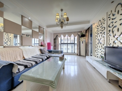 绿地2号地块(阳光花寓) 2室2厅1卫 1,600元/月 南北通透,性价比高,低价房