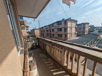 中港二航局芜湖住宅区 2室1厅1卫 1,200元/月 三证齐全