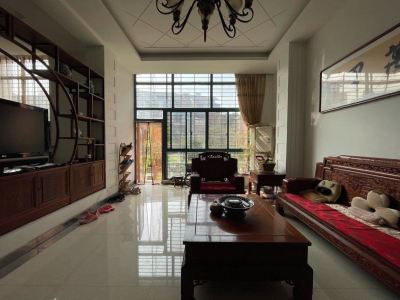 东湖碧水湾(别墅) 4室3厅2卫 220万元 @亮点@