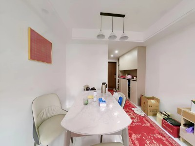 融创金地童话森林 3室2厅1卫 2,550.0元/月 好景观